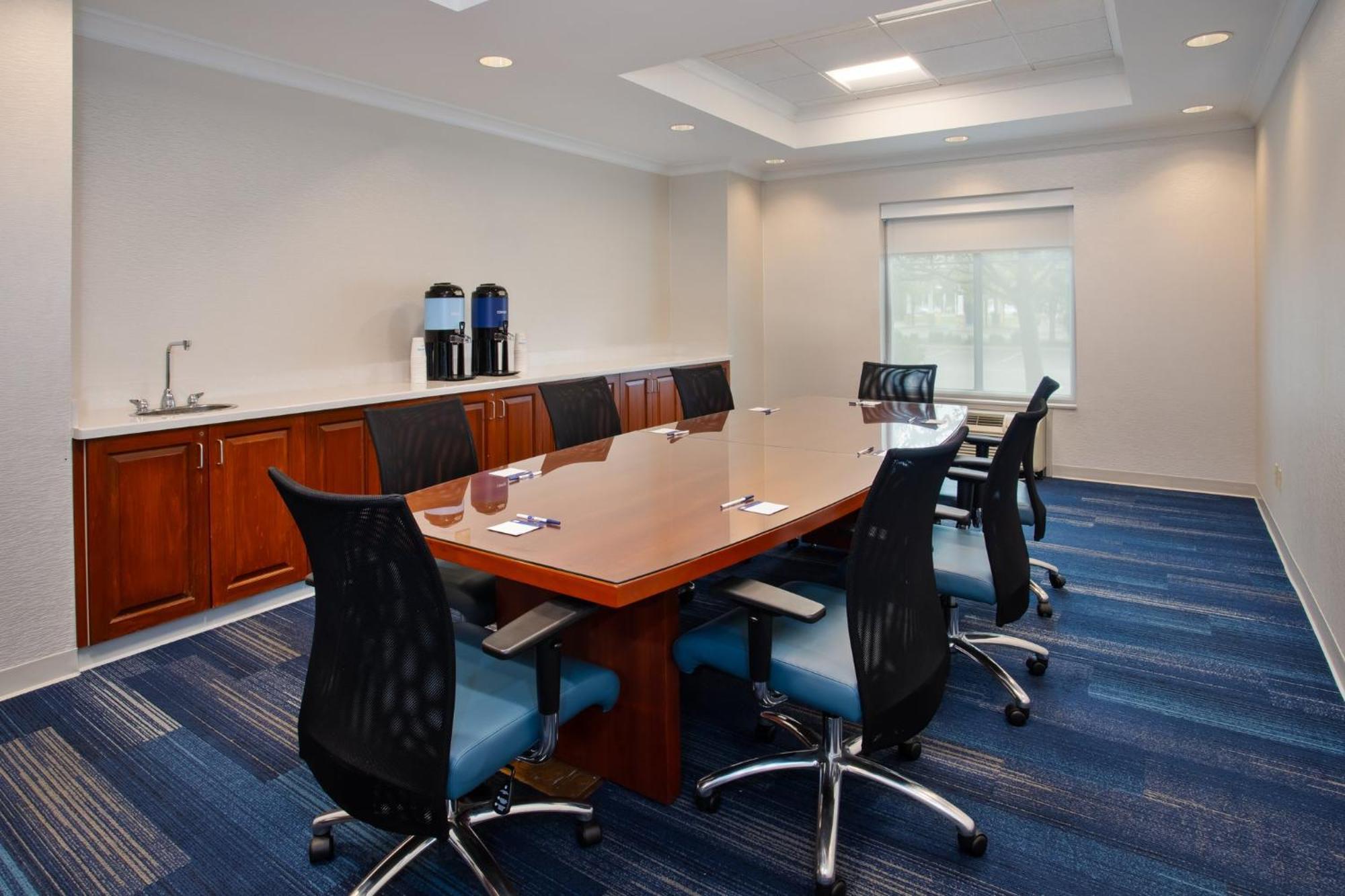 Holiday Inn Express Hotel & Suites Rochester Webster By Ihg Εξωτερικό φωτογραφία