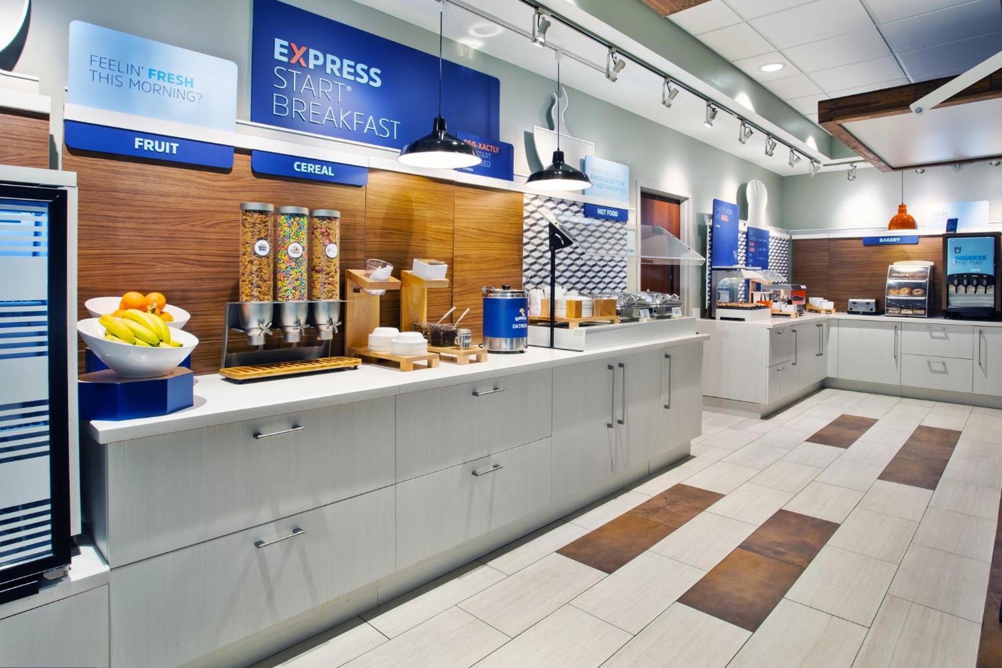 Holiday Inn Express Hotel & Suites Rochester Webster By Ihg Εξωτερικό φωτογραφία